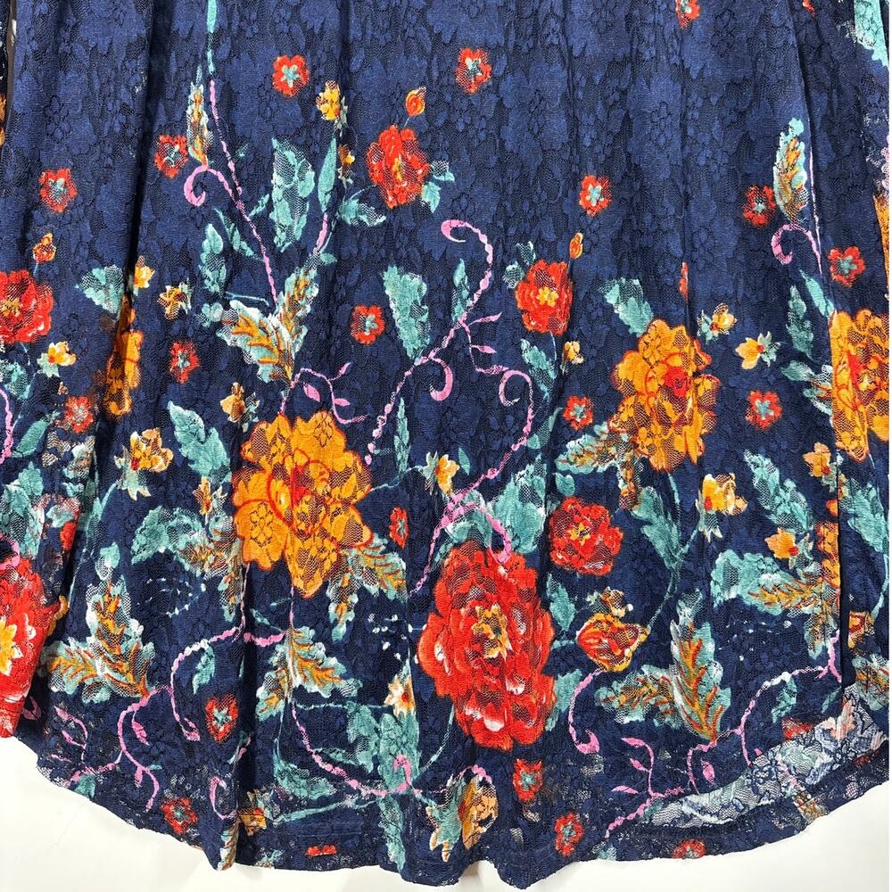 Suzanne Betro Button Up Tunic Top Floral Lace Colorful Blue Bloomcore Tall XL - Picture 9 of 10